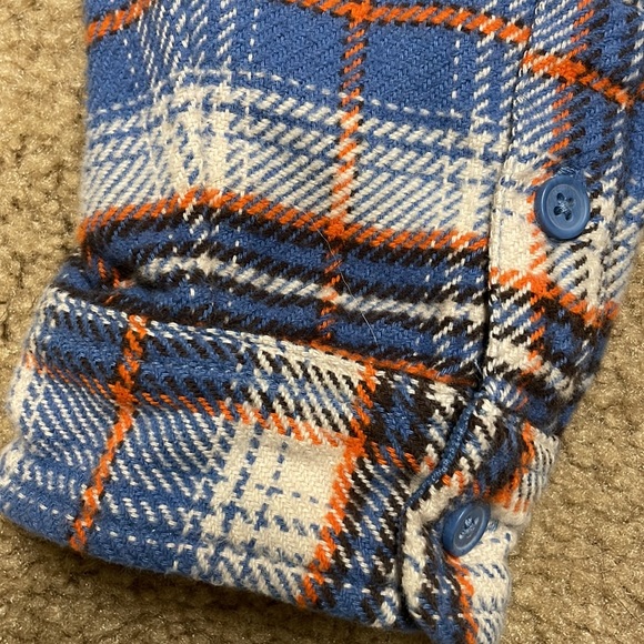 American Eagle women’s oversized flannel. Small - Picture 4 of 6